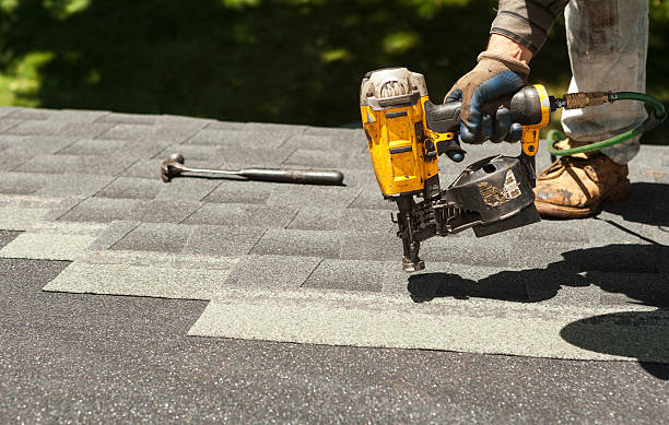 Roof Gutter Cleaning in Cowan, TN